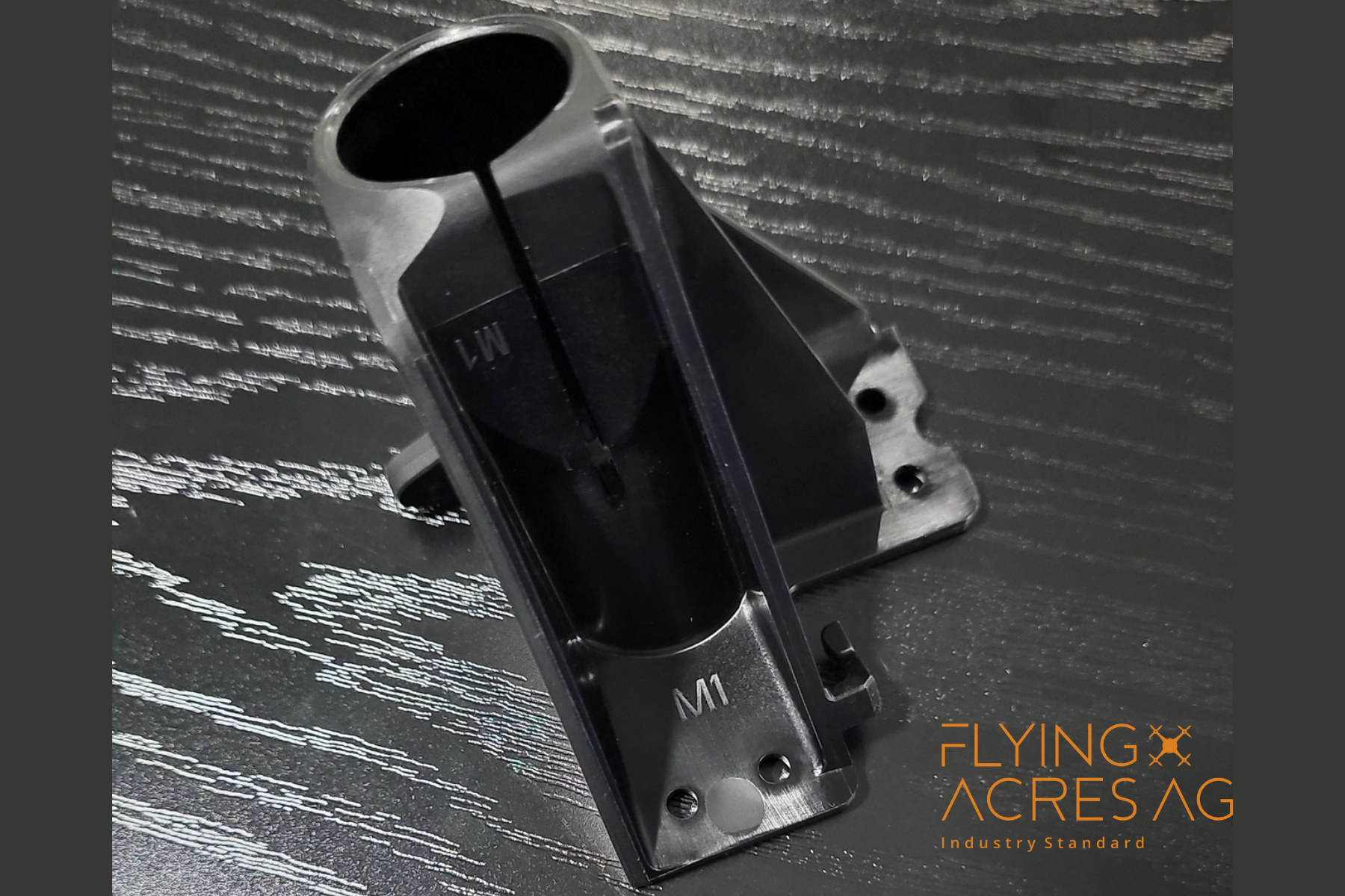 M1 Landing Gear Fixing Piece